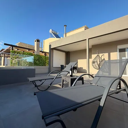 Mc Luxury Living Apartment