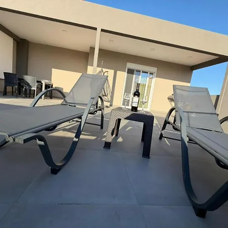Mc Luxury Living