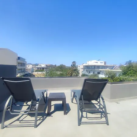 Mc Luxury Living Apartment *